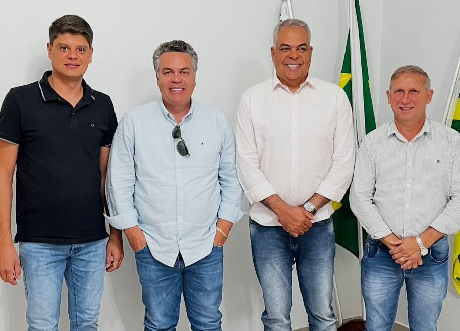 Prefeito Deny recebe representantes do Banco do Brasil para discutir fortalecimento da economia e apoio ao produtor rural
