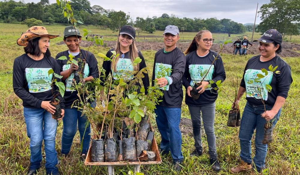 Virada Ambiental: Morro Agudo planta 1.200 mudas